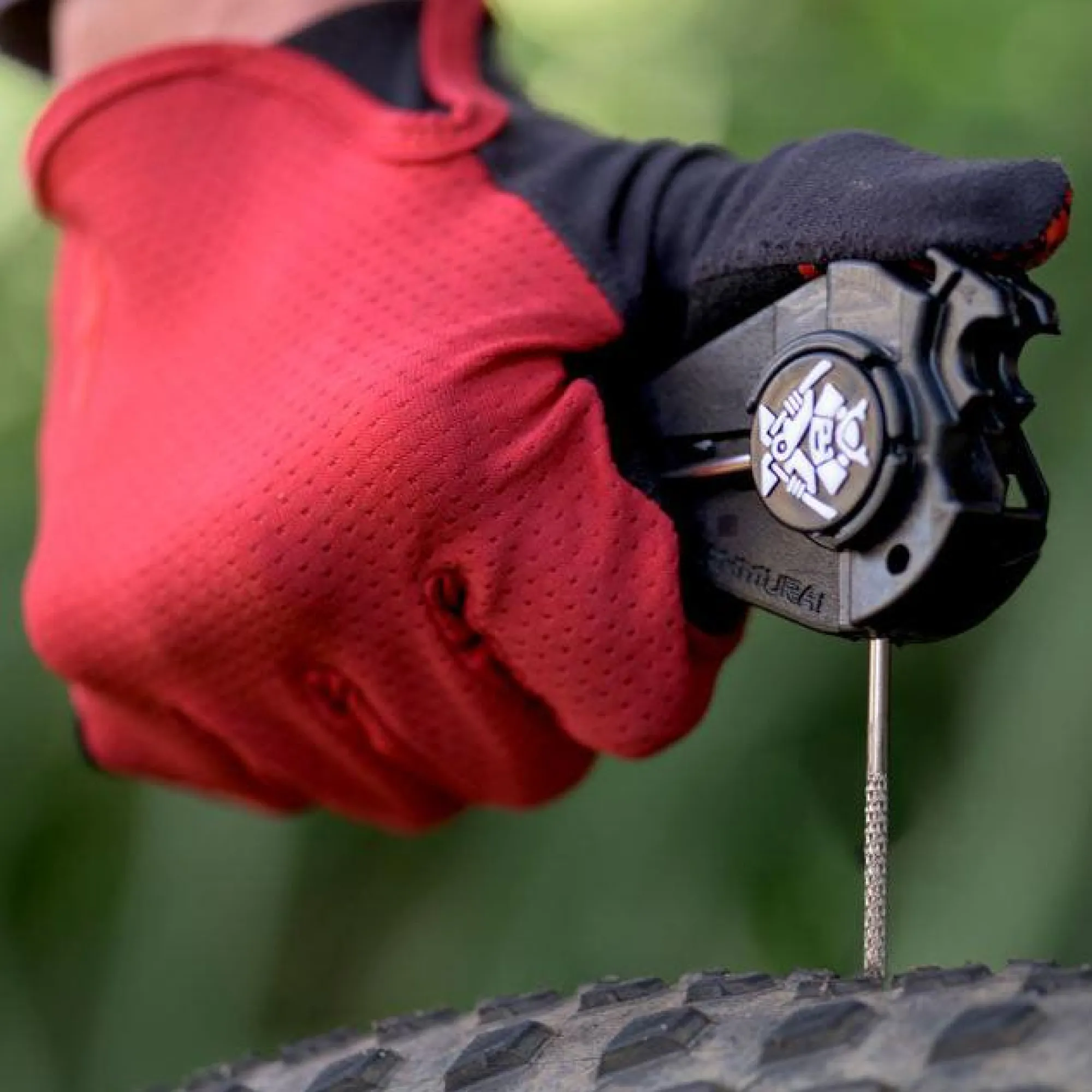 Sahmurai Kit Riparazione Tubeless|Manutenzione*Kit riparazione tubeless Switch Blade 7in1