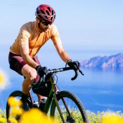 Uomo Castelli Maglie*agia Uniited Terra -