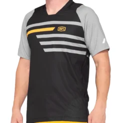 Uomo 100percent Maglie*agia 100% Ceiu -