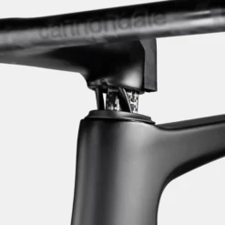 Manubrio integrato Cannondale SystemBar R-One 42cm - Nero