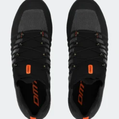 Scarpe DMT Pogi's Superlight - Nero