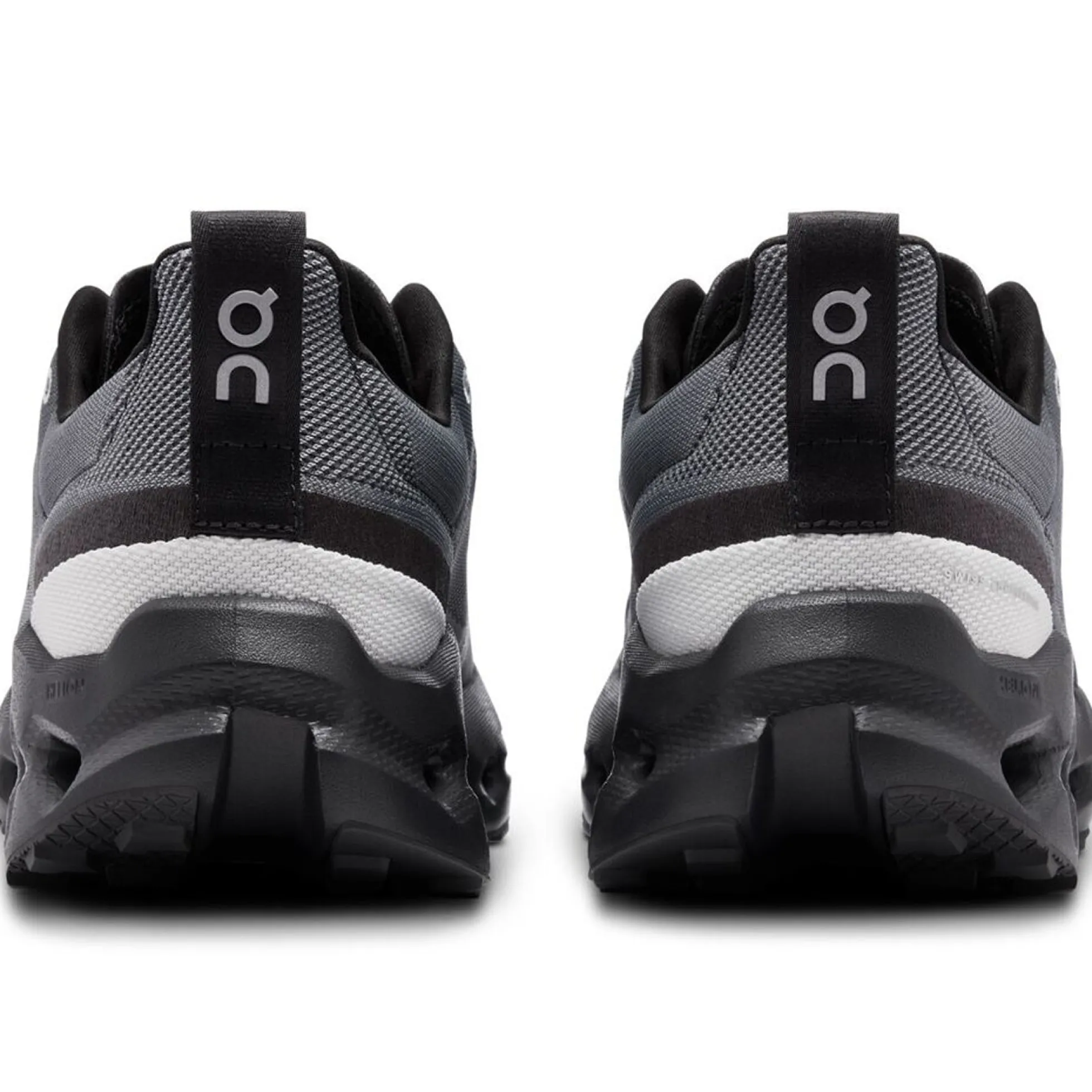 Scarpe On Cloudsurfer Trail - Nero