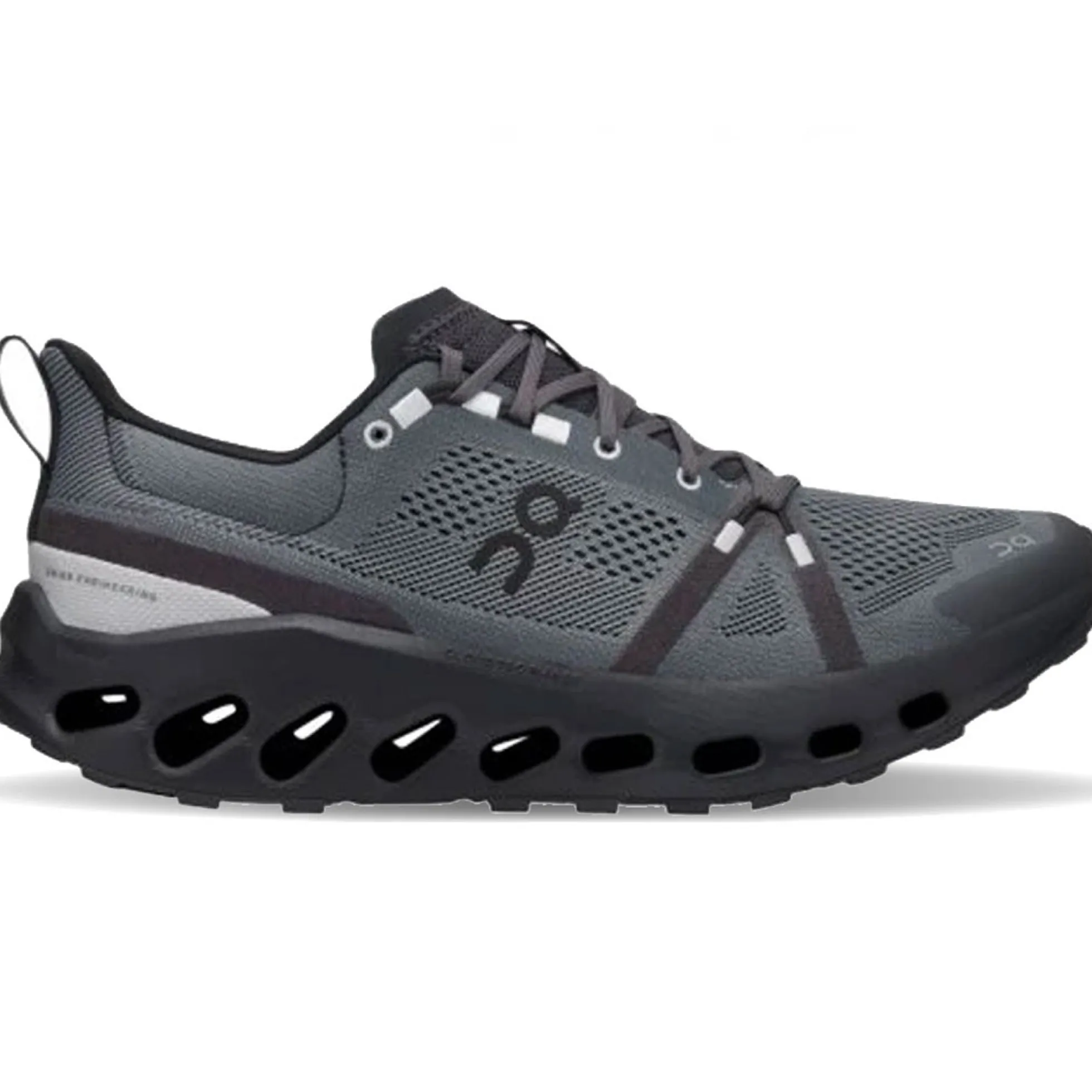 Scarpe On Cloudsurfer Trail - Nero
