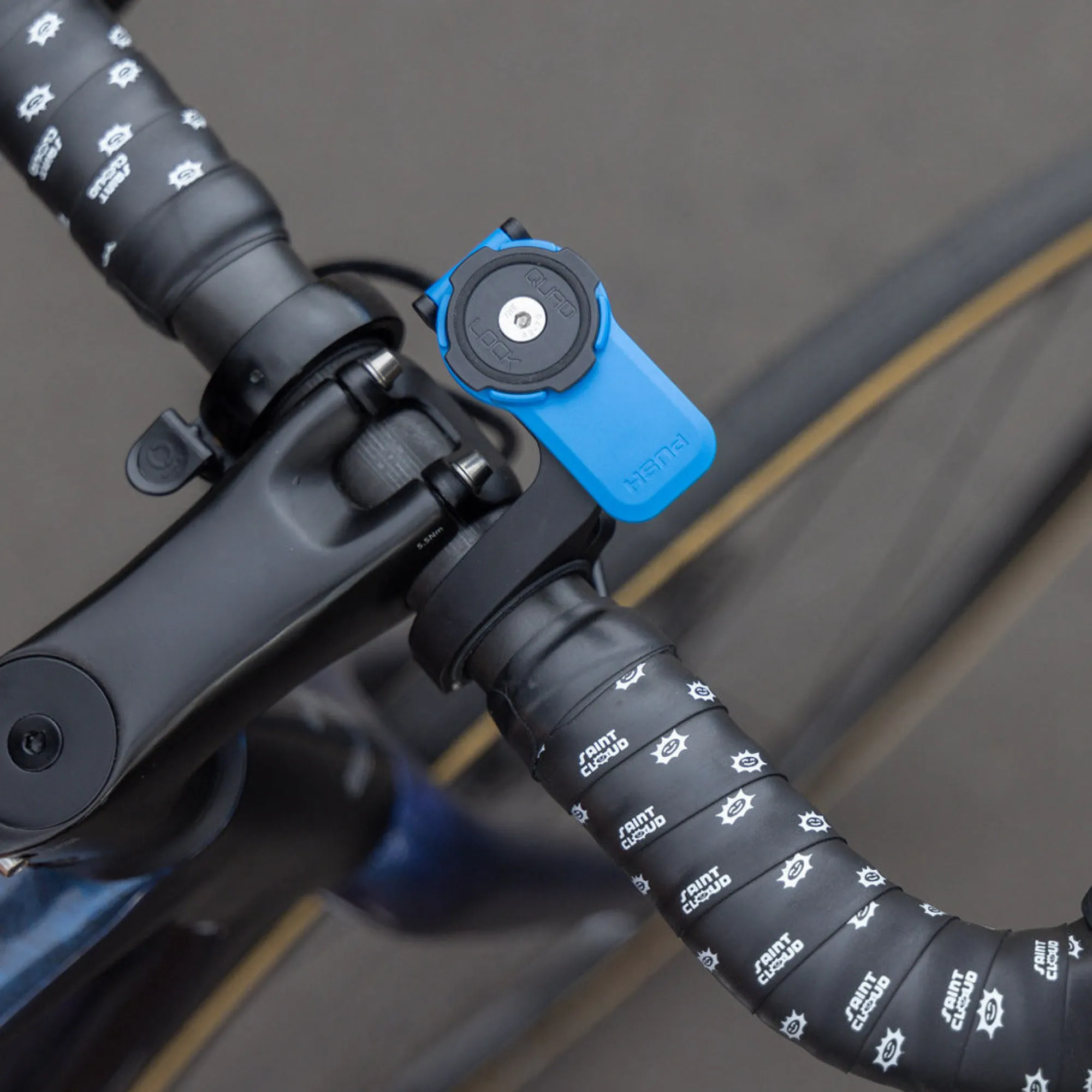 Quad Lock Accessori E Supporti|Accessori*Supporto Frontale per manubrio v3
