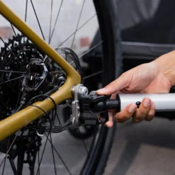 Thule Perni Ruote Sgancio Rapido|Accessori*axle mount ezHitch plate